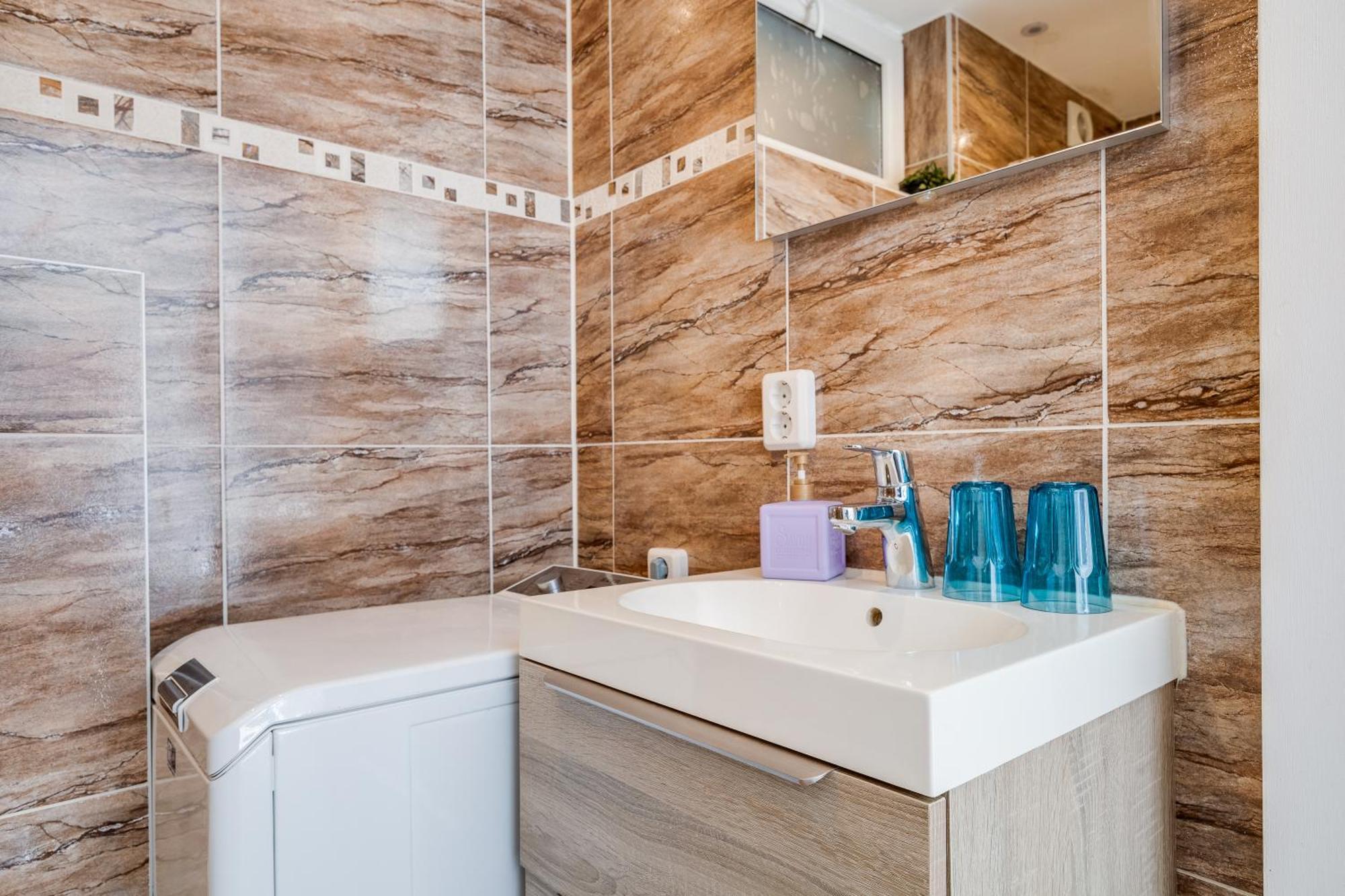 Luxe Wellness Apartment Apeldoorn With Jacuzzi And Sauna Exterior photo